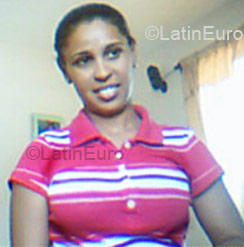 Date this good-looking Dominican Republic girl Virginia from Santiago DO2265