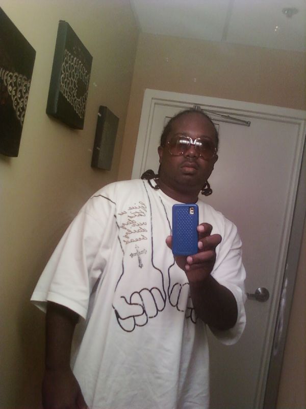 Date this voluptuous United States man Mr305s from Miami US4687