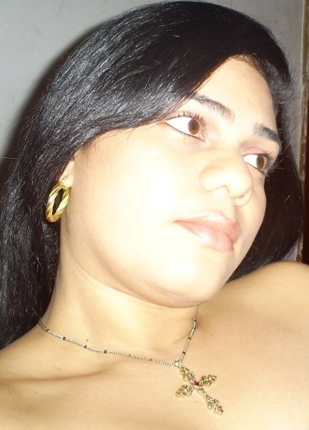 Date this attractive Colombia girl Maldonado from Barranquilla CO1954