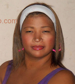 Date this happy Colombia girl Renny from Santa Marta CO1968