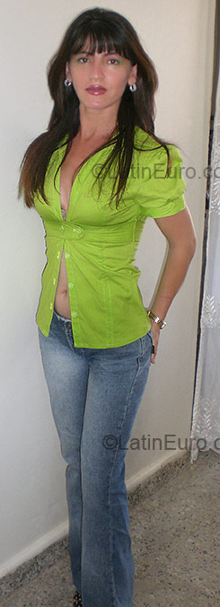 Date this sensual Dominican Republic girl Josefina from Santiago DO2371