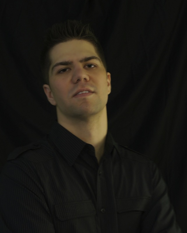 Date this beautiful United States man Miguel from Woodland US4893