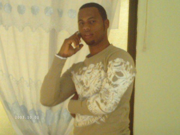 Date this hot Dominican Republic man Juanantonio from EspaÃ±a DO2452