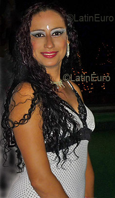 Date this sensual Colombia girl Ximena from Medellin CO2037