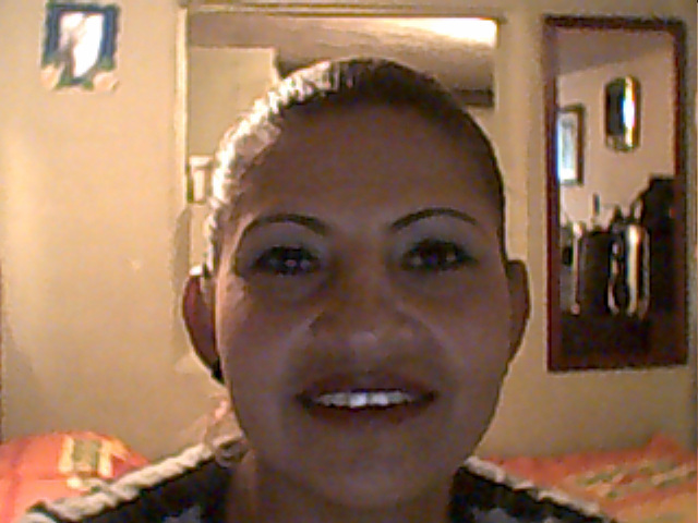 Date this happy Colombia girl Marcela77 from Medellin CO2286