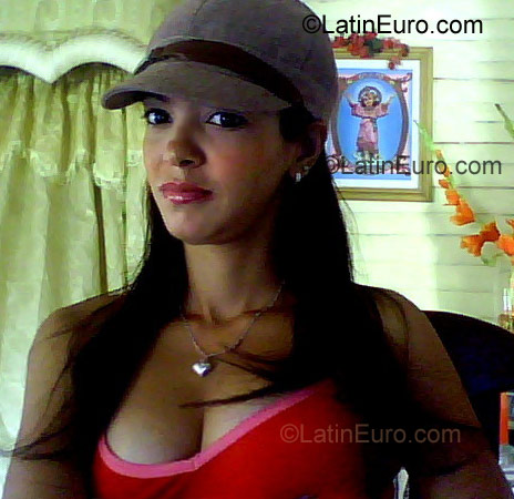 Date this sultry Dominican Republic girl Alexandra from Moca RP75