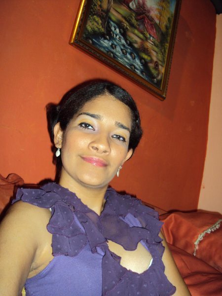 Date this tall Dominican Republic girl Laryssel from Moca DO2856