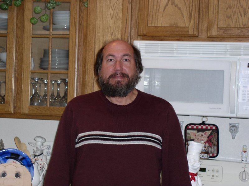 Date this pretty United States man Mark from Brighton CO2563