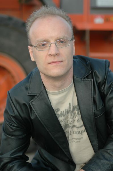 Date this voluptuous Germany man Frank from  DE130