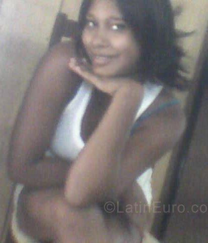 Date this passionate Dominican Republic girl Elizabeth from Santiago DO3125