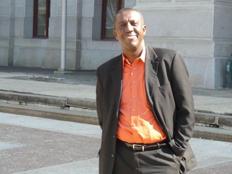 Date this hot United States man Ron from Philadelphia US5124
