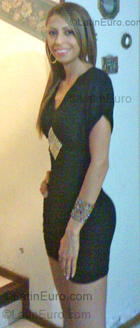 Date this young Colombia girl Ashley from Bogota CO2883