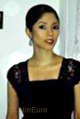Date this good-looking Colombia girl Zerbinetta8 from Medellin CO2898