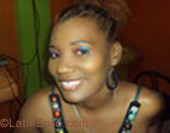 Date this hard body Jamaica girl Shana from  JM121