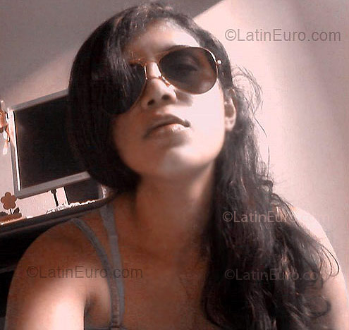 Date this foxy Brazil girl Orgeany from Sao Luis BR2321