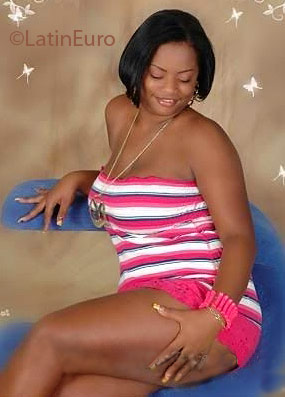 Date this passionate Dominican Republic girl De from San Pedro De Macoris DO3338