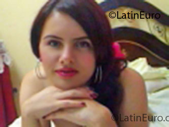Date this cute Colombia girl Sendy from Medellin CO2967
