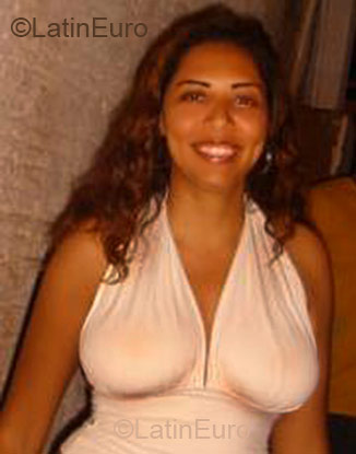 Date this exotic Brazil girl Isabel Cristina from Franca BR6355