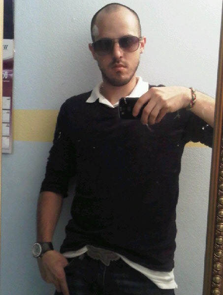 Date this young Puerto Rico man Pedro i. from Bayamon PR33