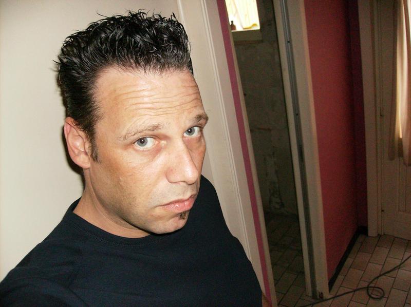 Date this lovely Belgium man Sevensevenseven from Zichem BE43