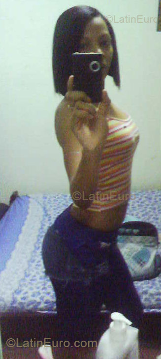 Date this athletic Colombia girl Lizeth Marcela from Cali CO3082