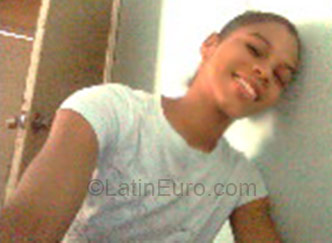 Date this pretty Dominican Republic girl MARIELIS from puerto plata RP127
