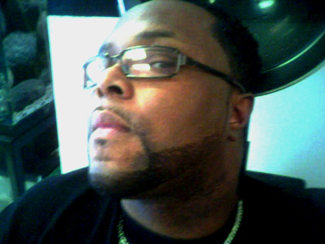 Date this passionate United States man Moesta from Chicago US5674