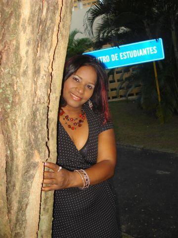 Date this georgeous Dominican Republic girl Arma49 from Santiago DO3705