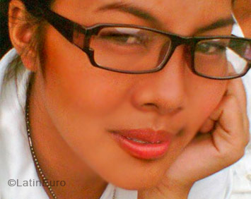 Date this stunning Philippines girl Sweety from Cebu City PH272