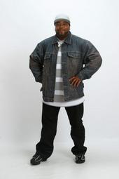 Date this delightful United States man OurGardenOfEden from Washington US5716