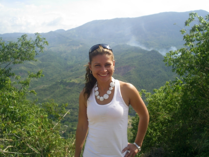 Date this cute Colombia girl Maribel from Bogota CO3418