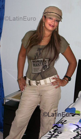 Date this young Colombia girl Florecitasamari from Santa Marta CO3451