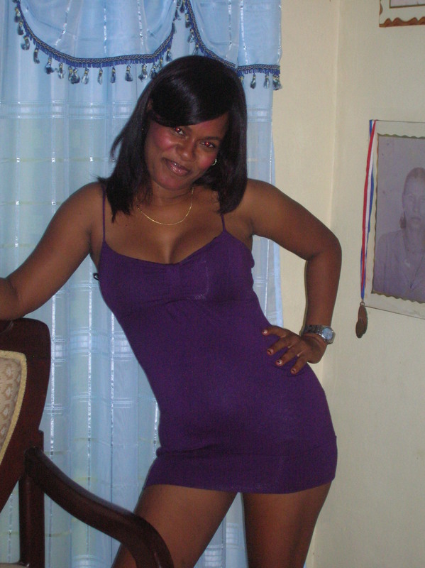 Date this sensual Dominican Republic girl Glenny63 from Santo Domingo DO3761