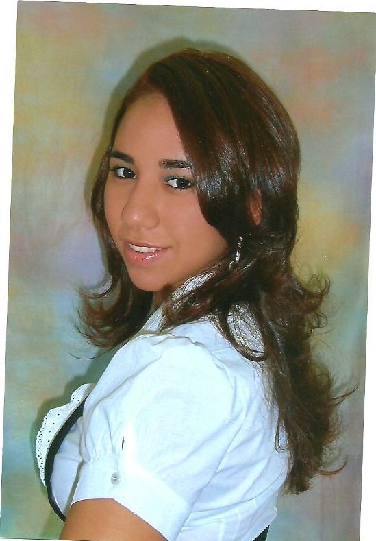 Date this tall Colombia girl Karen from Santa Marta CO3522