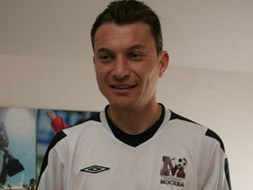 Date this lovely Romania man Julex from Iasi RO22