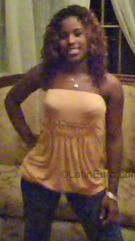 Date this beautiful Dominican Republic girl Yamelby from Republica Dominicana DO3883