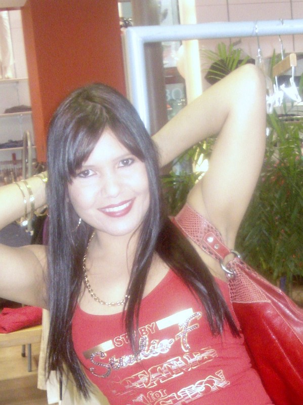 Date this young Colombia girl Ana maria Diaz from Medellin CO3682