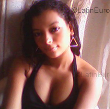 Date this lovely Colombia girl ANGELY CONRRADO from Barranquilla CO3685