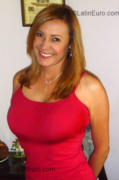 Date this passionate Colombia girl Lina from Bogota CO3912