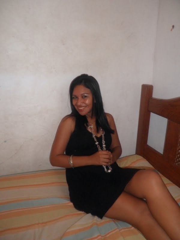 Date this delightful Brazil girl Keilinha from Manaus BR2913