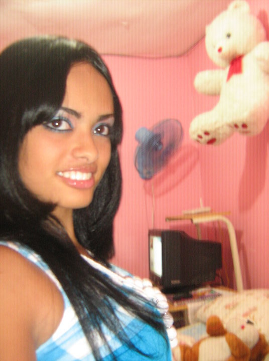 Date this gorgeous Dominican Republic girl Arelis from Santiago DO4121