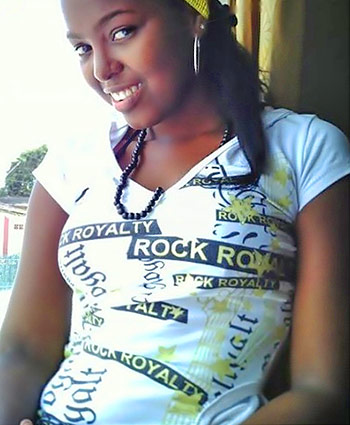 Date this voluptuous Colombia girl Maria fernanda from Cartagena CO4197