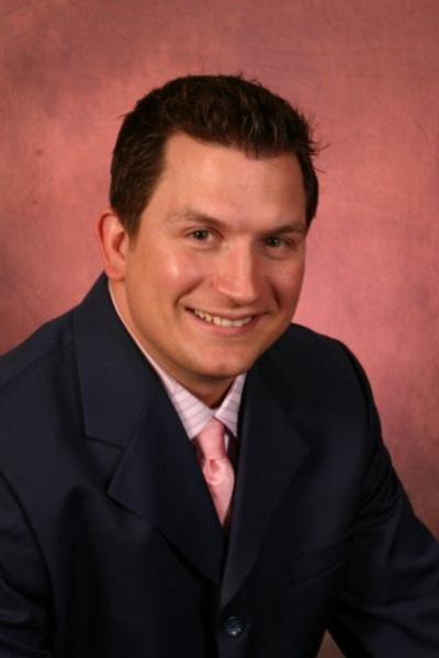Date this attractive United States man Gary from Altantic City US6012