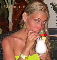 Date this delightful Colombia girl Fedra Margarita from Barranquilla CO8065