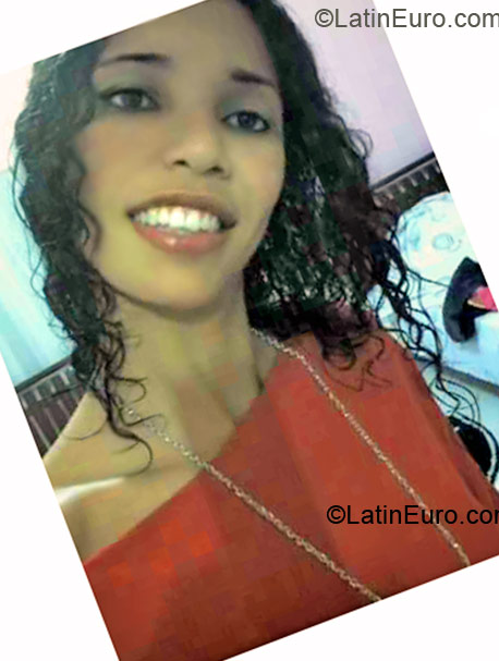 Date this gorgeous Brazil girl Juliana from Brasilia BR4480