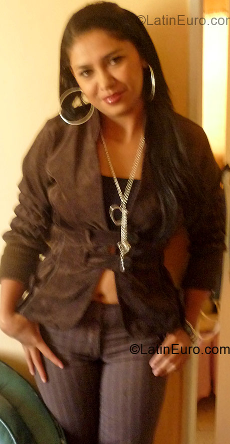 Date this passionate Colombia girl Ana Milena from Medellin CO4298