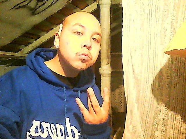 Date this athletic United States man DEKOY from Gardena US6155