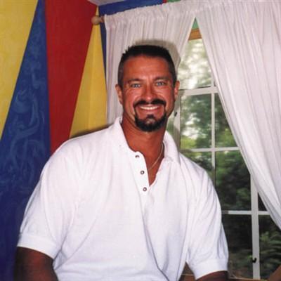 Date this hard body United States man Sean from san diego US6222