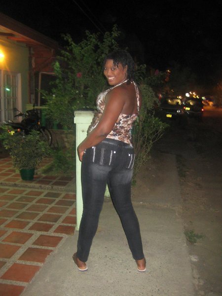 Date this gorgeous Colombia girl IRIS NATALIA from Medellin CO4346