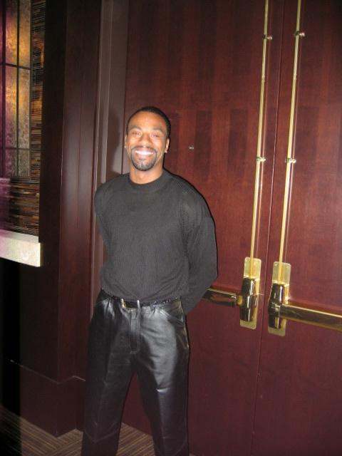 Date this georgeous United States man James from Las Vegas US6240